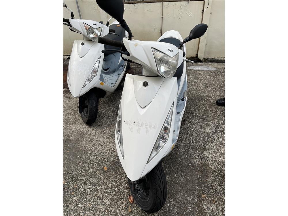 機車1臺